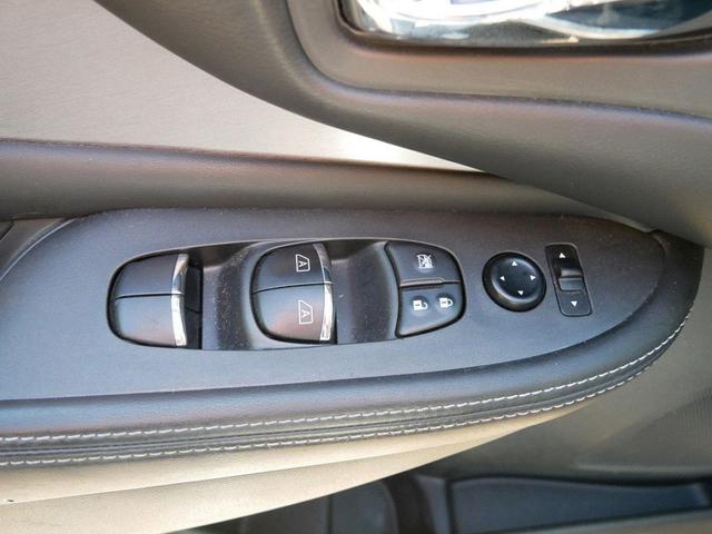 Photo of 2023 Brilliant Silver Metallic Nissan Murano