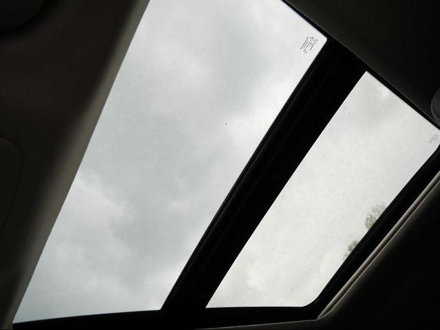 Photo of 2025 Everest White Pearl Tricoat Nissan Murano