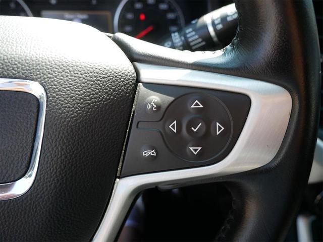 Photo of 2020 Quicksilver Metallic GMC Acadia