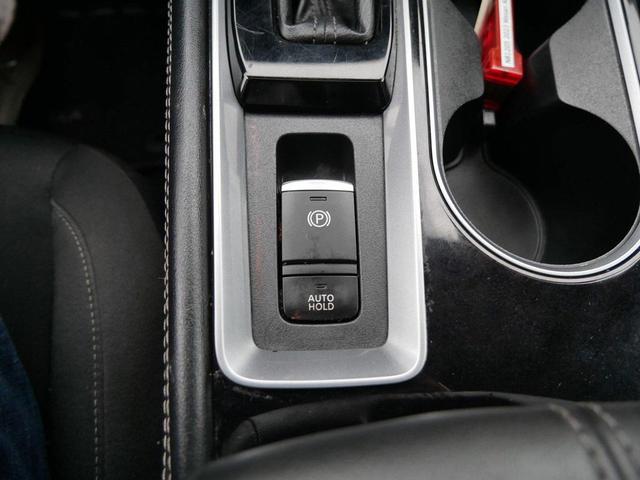 Photo of 2023 Brilliant Silver Metallic Nissan Altima