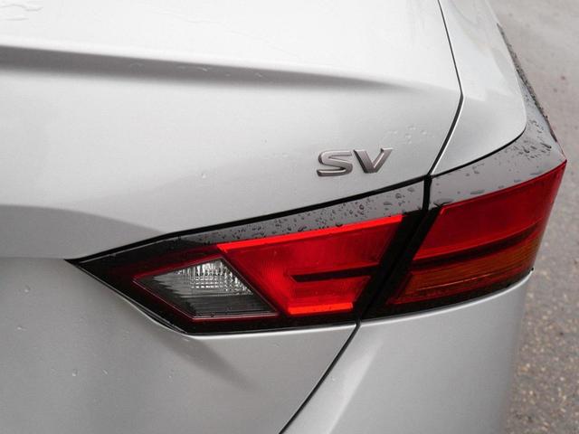Photo of 2023 Brilliant Silver Metallic Nissan Altima