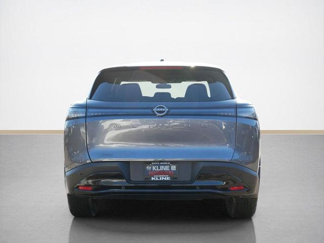 Photo of 2025 Gun Metallic Nissan Murano