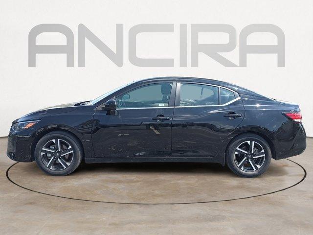 Photo of 2024 Black Nissan Sentra