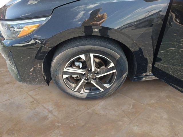 Photo of 2024 Black Nissan Sentra