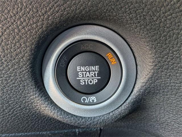 Photo of 2026 Diamond Black Chrysler Pacifica