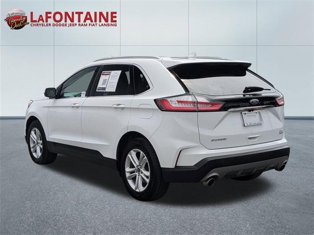 Photo of 2020 Oxford White Ford Edge