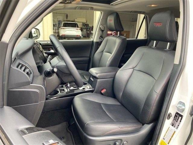 Photo of 2021 Super White Toyota 4Runner