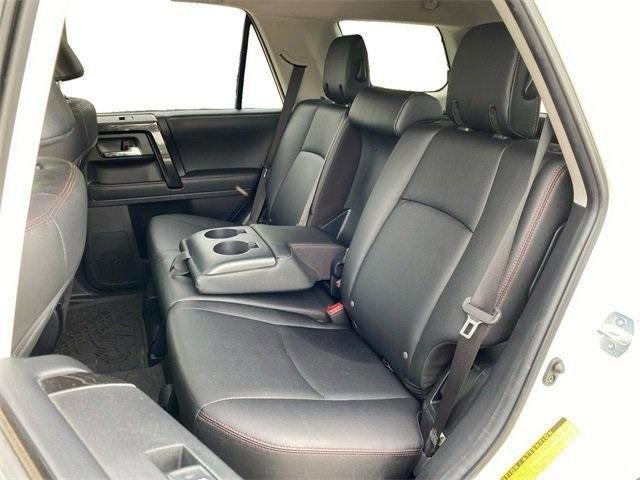 Photo of 2021 Super White Toyota 4Runner