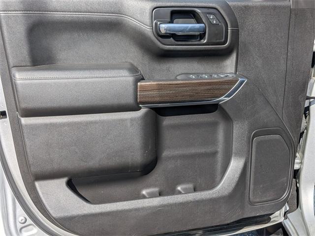 Photo of 2021 Silver Ice Metallic Chevrolet Silverado 1500