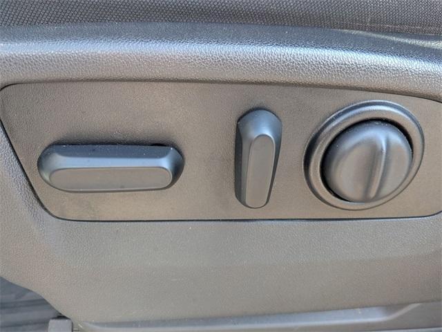 Photo of 2021 Silver Ice Metallic Chevrolet Silverado 1500