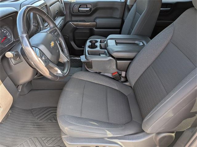 Photo of 2021 Silver Ice Metallic Chevrolet Silverado 1500