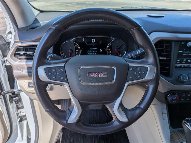 Photo of 2017 White Frost Tri-Coat GMC Acadia