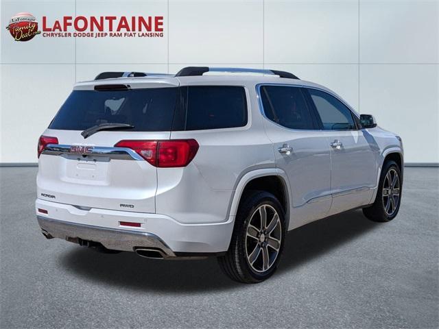 Photo of 2017 White Frost Tri-Coat GMC Acadia