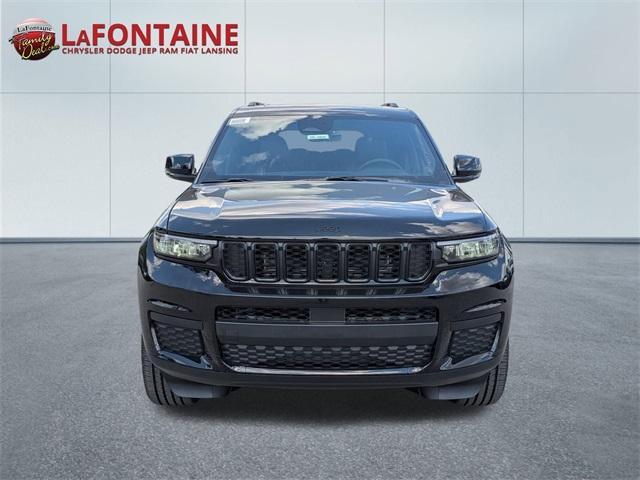 Photo of 2025 Diamond Black Jeep Grand Cherokee L