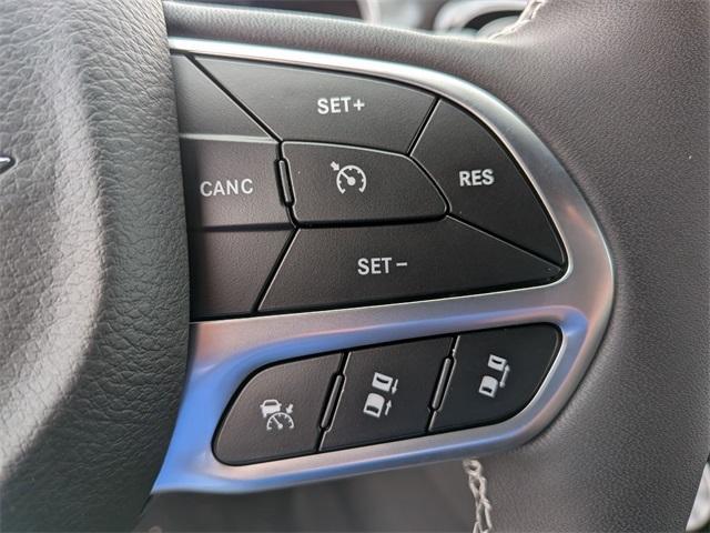 Photo of 2026 PW7 Chrysler Pacifica