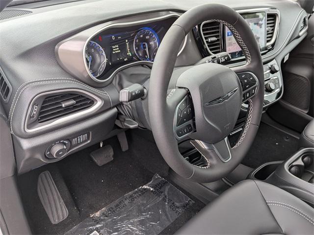 Photo of 2026 PW7 Chrysler Pacifica