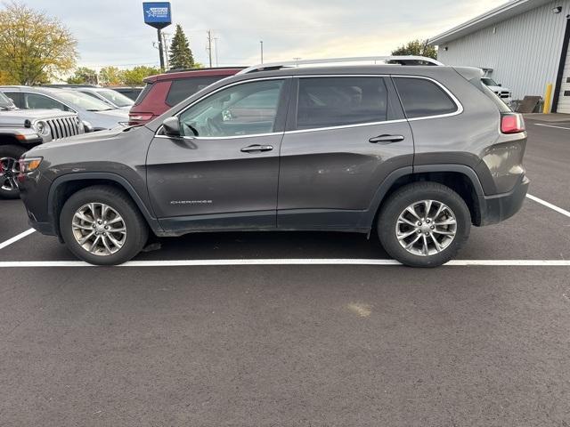 Photo of 2021 Granite Crystal Clearcoat Metallic Jeep Cherokee