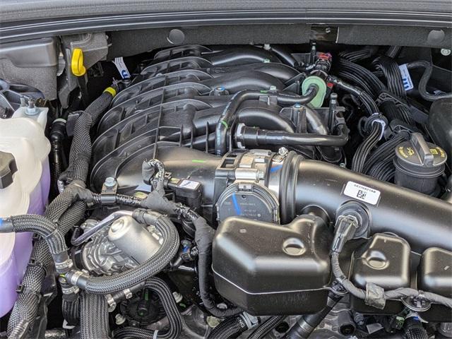 Photo of 2025 Metallic Jeep Grand Cherokee