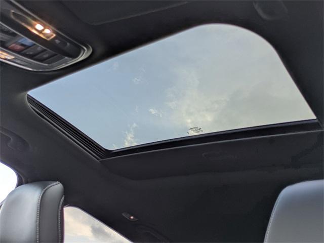 Photo of 2025 Metallic Jeep Grand Cherokee