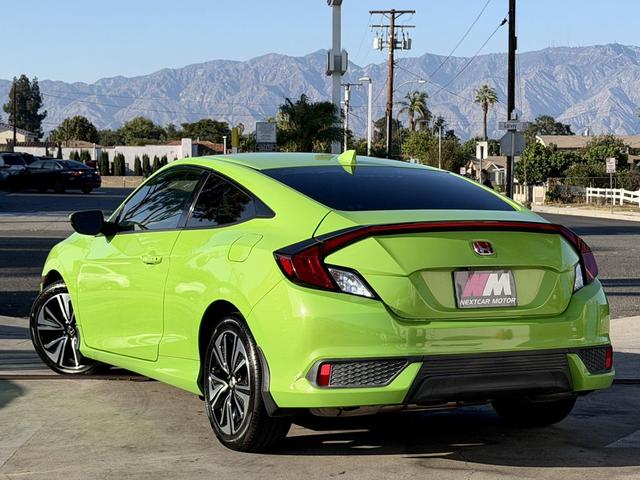 Photo of 2016 Energy Green Pearl Honda Civic
