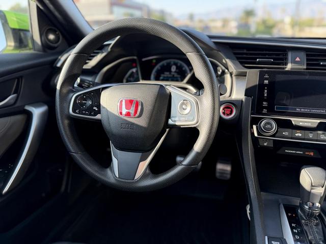 Photo of 2016 Energy Green Pearl Honda Civic