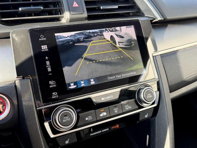 Photo of 2016 Energy Green Pearl Honda Civic