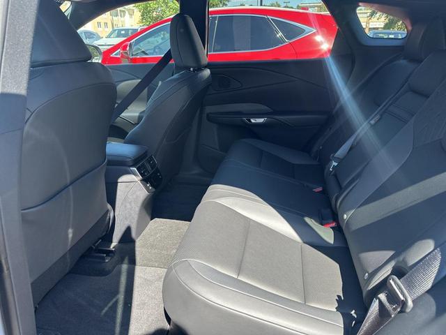 Photo of 2024 Iridium Lexus RX 350