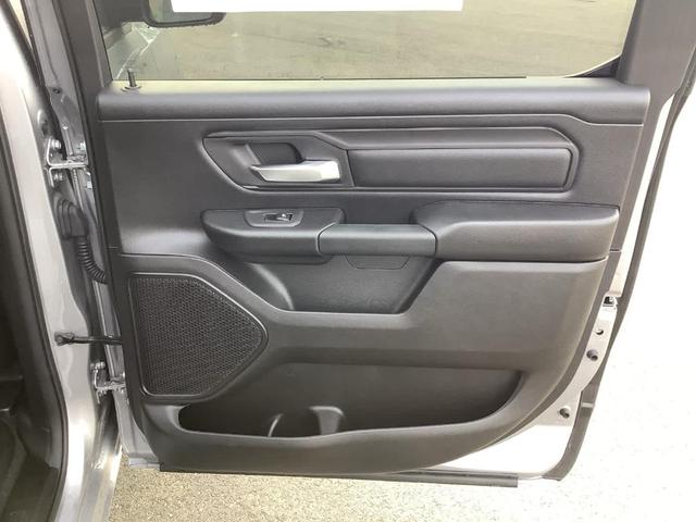 Photo of 2025 Billet Silver Metallic Clearcoat RAM 1500