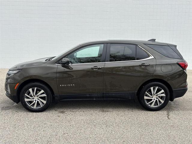 Photo of 2023 Harvest Bronze Metallic Chevrolet Equinox