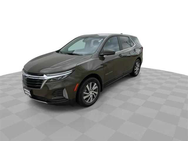 Photo of 2023 Harvest Bronze Metallic Chevrolet Equinox