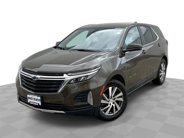 Photo of 2023 Harvest Bronze Metallic Chevrolet Equinox