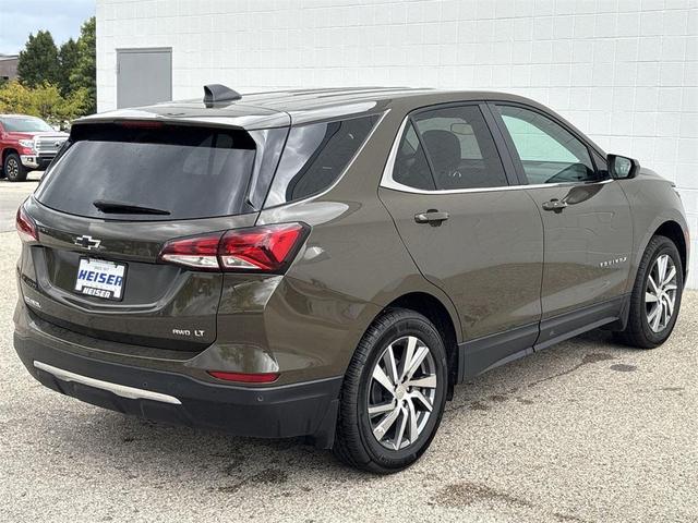 Photo of 2023 Harvest Bronze Metallic Chevrolet Equinox