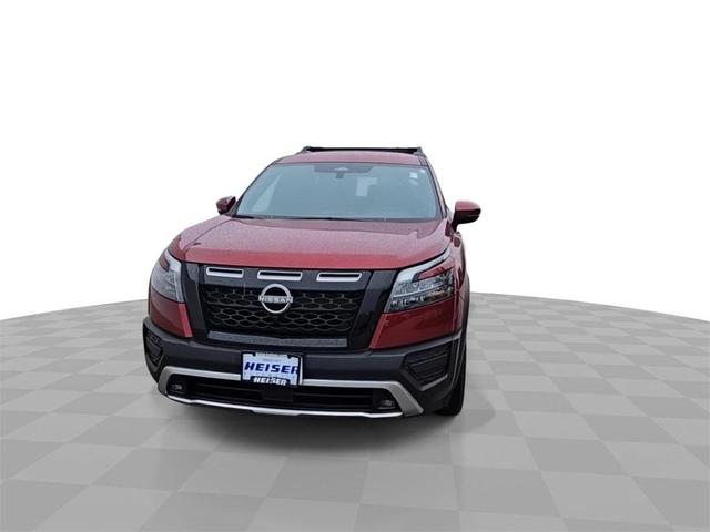 Photo of 2025 Scarlet Ember Tintcoat Nissan Pathfinder