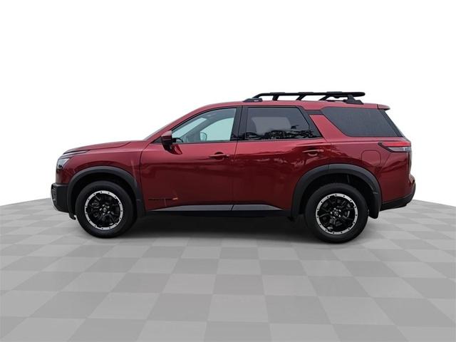 Photo of 2025 Scarlet Ember Tintcoat Nissan Pathfinder