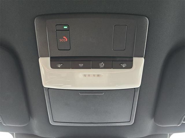 Photo of 2025 Scarlet Ember Tintcoat Nissan Pathfinder