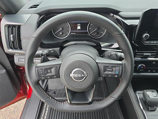Photo of 2025 Scarlet Ember Tintcoat Nissan Pathfinder