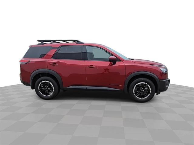 Photo of 2025 Scarlet Ember Tintcoat Nissan Pathfinder
