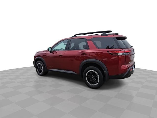 Photo of 2025 Scarlet Ember Tintcoat Nissan Pathfinder