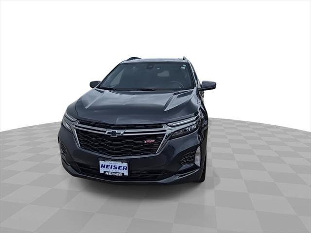 Photo of 2022 Iron Gray Metallic Chevrolet Equinox