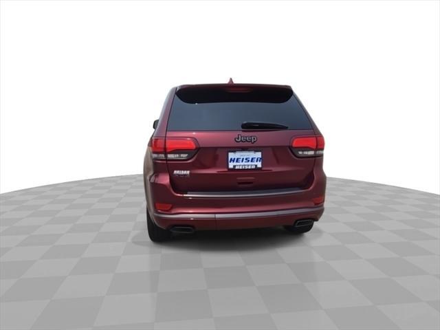 Photo of 2018 Velvet Red Pearlcoat Jeep Grand Cherokee