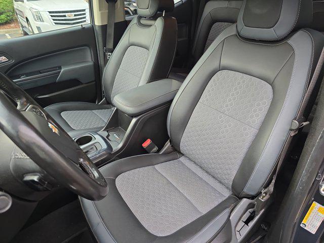 Photo of 2020 Shadow Gray Metallic Chevrolet Colorado