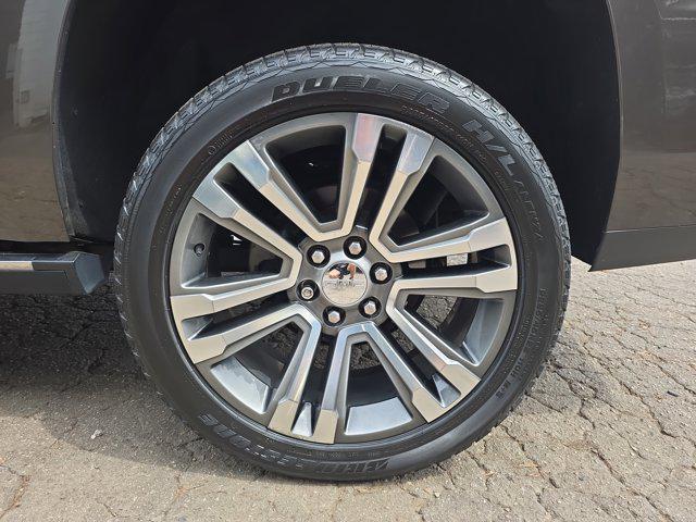 Photo of 2019 Smokey Quartz Metallic GMC Yukon
