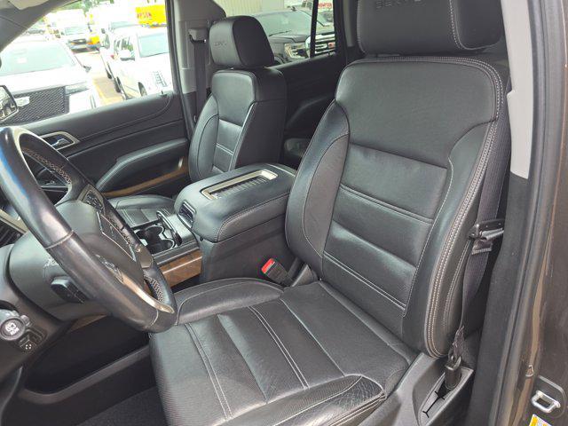 Photo of 2019 Smokey Quartz Metallic GMC Yukon