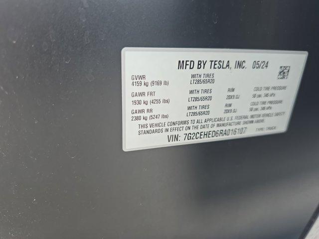 Photo of 2024 Stainless Steel Tesla Cybertruck
