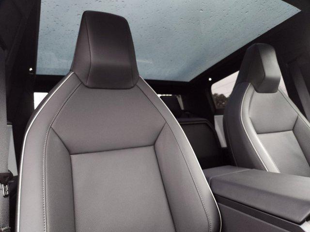 Photo of 2024 Stainless Steel Tesla Cybertruck