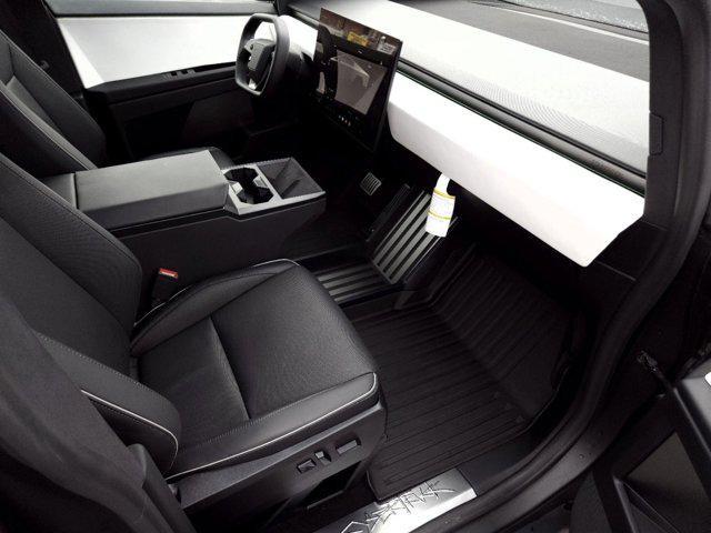 Photo of 2024 Stainless Steel Tesla Cybertruck
