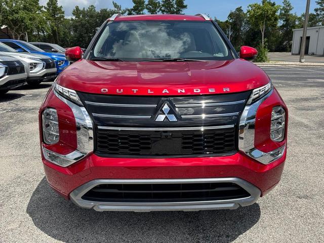 Photo of 2025  Mitsubishi Outlander