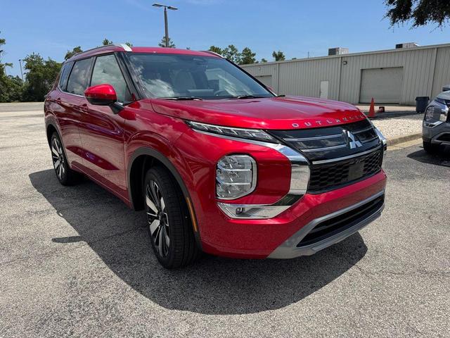 Photo of 2025  Mitsubishi Outlander