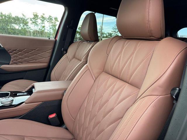 Photo of 2025  Mitsubishi Outlander