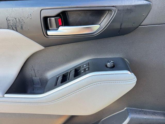 Photo of 2024 Ruby Flare Pearl Toyota Highlander